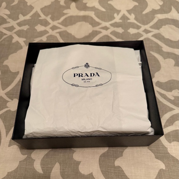 Nylon Prada Re-Edition 2000 mini-bag - Picture 5 of 14